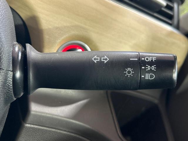 フリード G・ホンダセンシング 両側パワースライドドア SDナビ バックカメラ ホンダセンシング アダプティブクルーズ bluetooth接続 ETC ドラレコ スマートキー フルセグTV オートエアコン コーナーセンサー(28枚目)