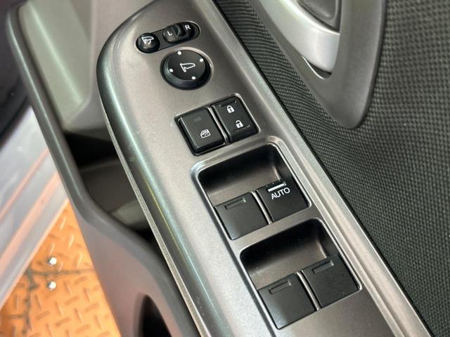 フリード G・ホンダセンシング 両側パワースライドドア SDナビ バックカメラ ホンダセンシング アダプティブクルーズ bluetooth接続 ETC ドラレコ スマートキー フルセグTV オートエアコン コーナーセンサー(45枚目)