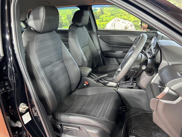 ＷＲ－Ｖ Ｚ　バックカメラ　衝突被害軽減システム　レーダークルーズ　禁煙車　ハーフレザーシート　ドラレコ　コーナーセンサー　スマートキー　ＬＥＤヘッド　ビルトインＥＴＣ　オートハイビーム　車線逸脱警報（8枚目）