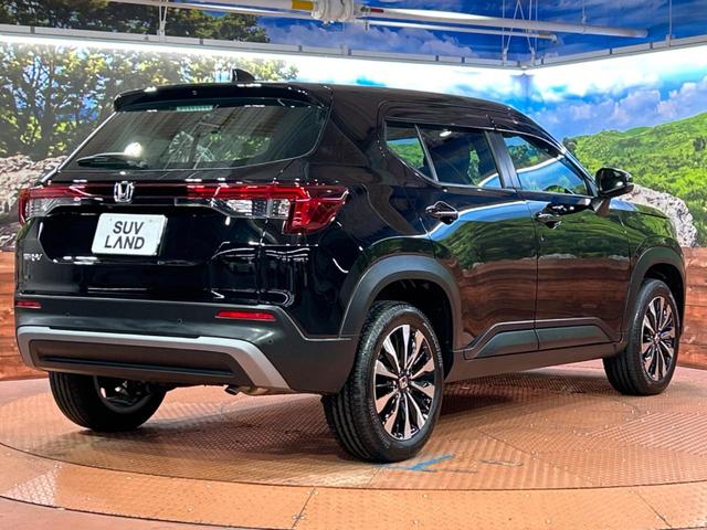 ＷＲ－Ｖ Ｚ　バックカメラ　衝突被害軽減システム　レーダークルーズ　禁煙車　ハーフレザーシート　ドラレコ　コーナーセンサー　スマートキー　ＬＥＤヘッド　ビルトインＥＴＣ　オートハイビーム　車線逸脱警報（17枚目）