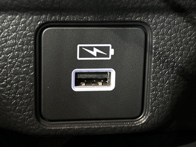 ＷＲ－Ｖ Ｚ　バックカメラ　衝突被害軽減システム　レーダークルーズ　禁煙車　ハーフレザーシート　ドラレコ　コーナーセンサー　スマートキー　ＬＥＤヘッド　ビルトインＥＴＣ　オートハイビーム　車線逸脱警報（31枚目）