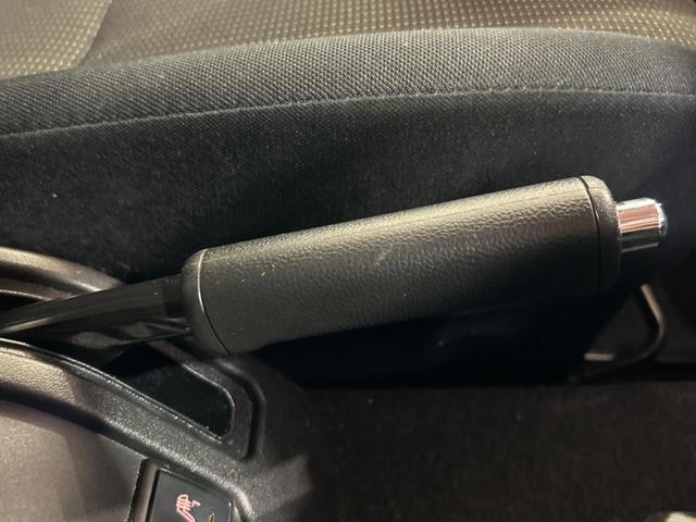 ジムニーシエラ JC SDナビ スズキセーフティサポート 禁煙車 クルーズコントロール LEDヘッドライト 純正15インチアルミホイール フルセグ Bluetooth再生 ETC スマートキー 前席シートヒーター(50枚目)