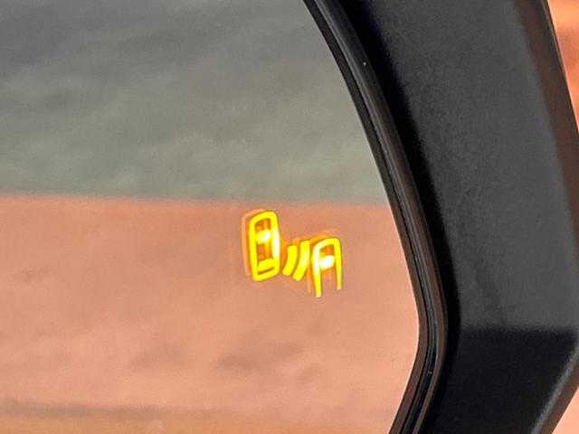 RAV4 アドベンチャー オフロードパッケージII 純正10.5インチディスプレイオーディオ バックカメラ トヨタセーフティセンス 禁煙車 ブラインドスポットモニター デジタルインナーミラー ドライブレコーダー フルセグ Bluetooth再生(7枚目)