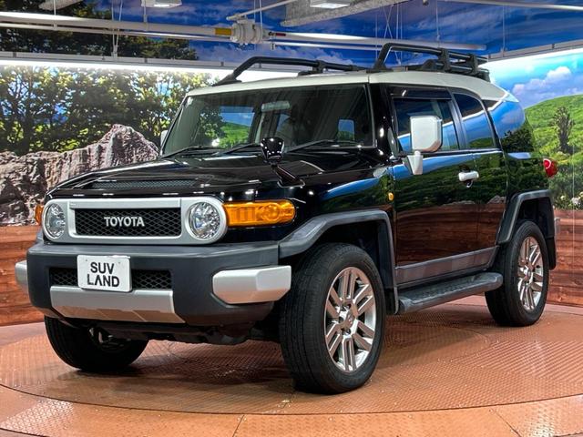 FJクルーザー カラーパッケージ SDナビ クルーズコントロール 横滑り防止装置 ETC キーレス ステアリングスイッチ 純正20インチアルミホイール 純正革巻きステアリング Bluetooth再生 フルセグ(29枚目)