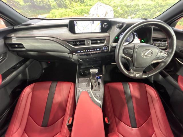UX UX250h Fスポーツ 純正ナビ 全周囲カメラ セーフティシステムプラス 禁煙車 レーダークルーズコントロール ブラインドスポットモニター LEDヘッドライト 前席シートヒーター カラーヘッドアップディスプレイ(2枚目)
