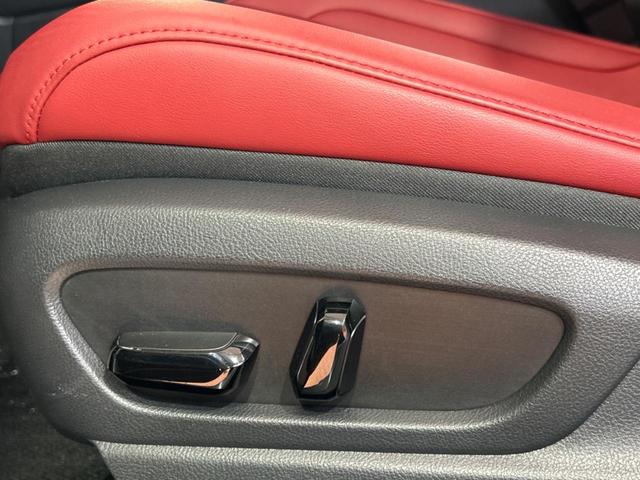 UX UX250h Fスポーツ 純正ナビ 全周囲カメラ セーフティシステムプラス 禁煙車 レーダークルーズコントロール ブラインドスポットモニター LEDヘッドライト 前席シートヒーター カラーヘッドアップディスプレイ(21枚目)