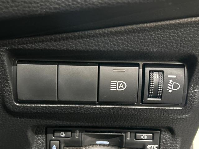 カローラクロス ハイブリッド Z ガラスルーフ 純正10.5インチディスプレイオーディオ バックカメラ トヨタセーフティセンス 禁煙車 レーダークルーズコントロール シートベンチレーション LEDヘッドライト フルセグ(23枚目)