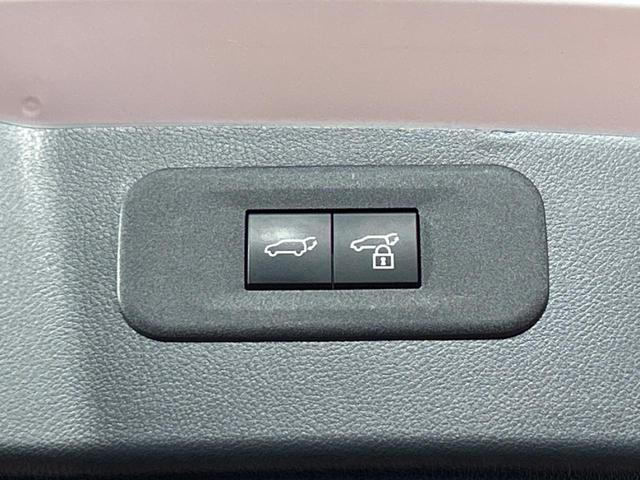 ＮＸ ＮＸ３５０　Ｆスポーツ　４ＷＤ　純正１４型ナビ　全周囲カメラ　衝突被害軽減装置　レーダークルーズ　禁煙車　パワーバックドア　ＥＴＣ　置くだけ充電　ヘッドアップディスプレイ　ブラインドスポットモニター　前席シートエアコン（29枚目）