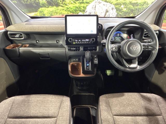 シエンタ ハイブリッドZ 両側電動スライドドア 10.5型ディスプレイオーディオ 全周囲カメラ トヨタセーフティセンス レーダークルーズ ブラインドスポットモニター 禁煙車 コーナーセンサー スマートキー ビルトインETC(2枚目)