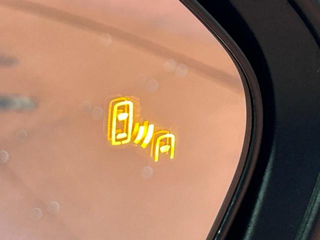 シエンタ ハイブリッドZ 両側電動スライドドア 10.5型ディスプレイオーディオ 全周囲カメラ トヨタセーフティセンス レーダークルーズ ブラインドスポットモニター 禁煙車 コーナーセンサー スマートキー ビルトインETC(7枚目)