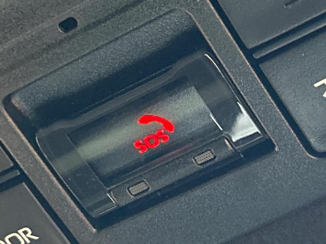 ノア ハイブリッドＳ－Ｚ　快適利便パッケージ　両側電動スライドドア　後席モニター　純正１０型ナビ　バックカメラ　衝突被害軽減装置　レーダークルーズ　禁煙車　１００Ｖ電源　ヘッドアップディスプレイ　ＥＴＣ２．０　ドラレコ（38枚目）