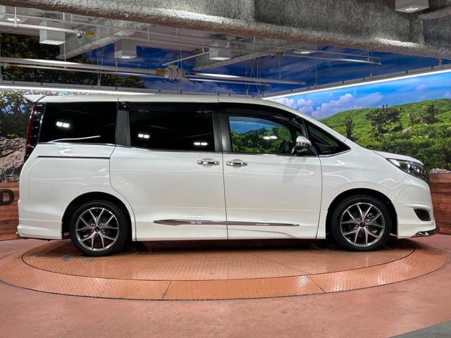 エスクァイア Gi プレミアムパッケージ ブラックテーラード 両側電動ドア SDナビ 後席モニター バックカメラ 衝突被害軽減システム 禁煙車 ハーフレザーシート ドラレコ コーナーセンサー スマートキー LEDヘッド ビルトインETC クルコン(24枚目)