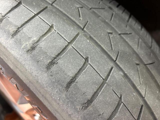 エスクァイア Gi プレミアムパッケージ ブラックテーラード 両側電動ドア SDナビ 後席モニター バックカメラ 衝突被害軽減システム 禁煙車 ハーフレザーシート ドラレコ コーナーセンサー スマートキー LEDヘッド ビルトインETC クルコン(54枚目)