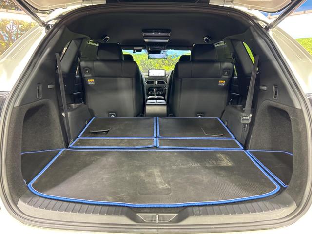 CX-8 XD エクスクルーシブモード 4WD ターボ 6人乗り 後席モニター 純正10型ナビ 全周囲カメラ BOSE 衝突被害軽減装置 レーダークルーズ 電動リアゲート ブラインドスポットモニター ヘッドアップディスプレイ レザーシート(11枚目)