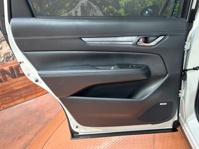 CX-8 XD エクスクルーシブモード 4WD ターボ 6人乗り 後席モニター 純正10型ナビ 全周囲カメラ BOSE 衝突被害軽減装置 レーダークルーズ 電動リアゲート ブラインドスポットモニター ヘッドアップディスプレイ レザーシート(61枚目)