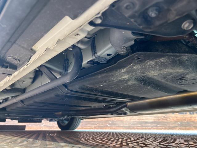 ヴォクシー ZS 煌 両側電動スライドドア 純正9インチナビ 後席モニター バックカメラ 禁煙車 スマートキー LEDヘッド ビルトインETC オートライト デュアルエアコン 純正16インチアルミ Bluetooth(22枚目)