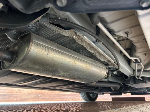 ヴォクシー ZS 煌 両側電動スライドドア 純正9インチナビ 後席モニター バックカメラ 禁煙車 スマートキー LEDヘッド ビルトインETC オートライト デュアルエアコン 純正16インチアルミ Bluetooth(23枚目)