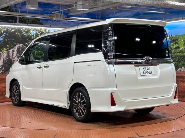 ヴォクシー ZS 煌 両側電動スライドドア 純正9インチナビ 後席モニター バックカメラ 禁煙車 スマートキー LEDヘッド ビルトインETC オートライト デュアルエアコン 純正16インチアルミ Bluetooth(30枚目)