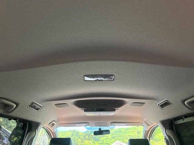 ヴォクシー ZS 煌 両側電動スライドドア 純正9インチナビ 後席モニター バックカメラ 禁煙車 スマートキー LEDヘッド ビルトインETC オートライト デュアルエアコン 純正16インチアルミ Bluetooth(51枚目)