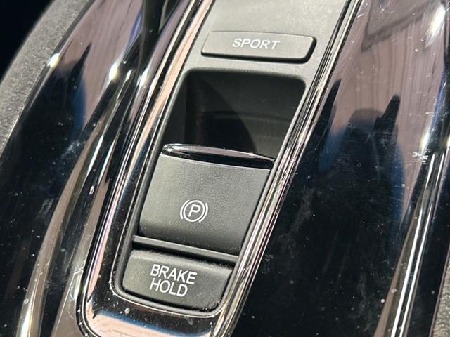 ヴェゼル ハイブリッドRS・ホンダセンシング SDナビ バックカメラ ホンダセンシング アダプティブクルーズコントロール 禁煙車 ハーフレザーシート シートヒーター コーナーセンサー スマートキー LEDヘッド ビルトインETC 車線逸脱警報(35枚目)