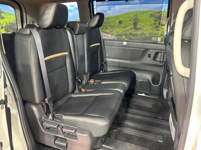 セレナ ハイウェイスターV 両側電動スライドドア 純正12.3型ナビ 後席モニター 全周囲カメラ 衝突被害軽減システム プロパイロット ブラインドスポットモニター 禁煙車 コーナーセンサー スマートキー LEDヘッド ETC(9枚目)