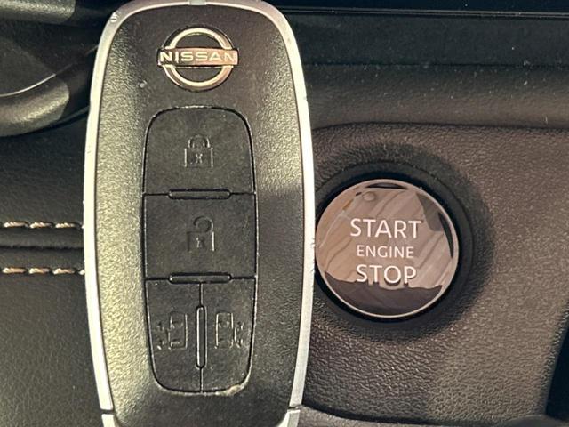 セレナ ハイウェイスターV 両側電動スライドドア 純正12.3型ナビ 後席モニター 全周囲カメラ 衝突被害軽減システム プロパイロット ブラインドスポットモニター 禁煙車 コーナーセンサー スマートキー LEDヘッド ETC(45枚目)