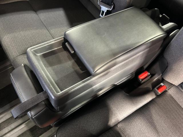 セレナ ハイウェイスターV 両側電動スライドドア 純正12.3型ナビ 後席モニター 全周囲カメラ 衝突被害軽減システム プロパイロット ブラインドスポットモニター 禁煙車 コーナーセンサー スマートキー LEDヘッド ETC(57枚目)