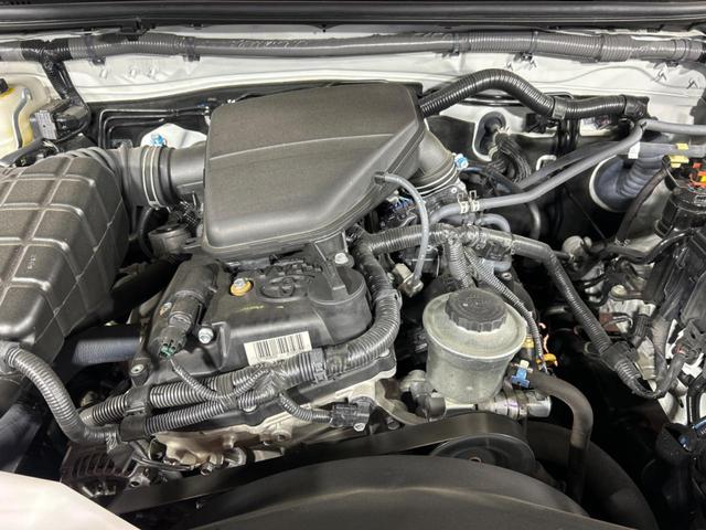 ランドクルーザープラド TX Lパッケージ サンルーフ モデリスタエアロ 7人乗り 純正9インチナビ付ディスプレイオーディオ 全周囲カメラ トヨタセーフティセンス ブラインドスポットモニター レーダークルーズ 禁煙車 ベージュ革シート(18枚目)