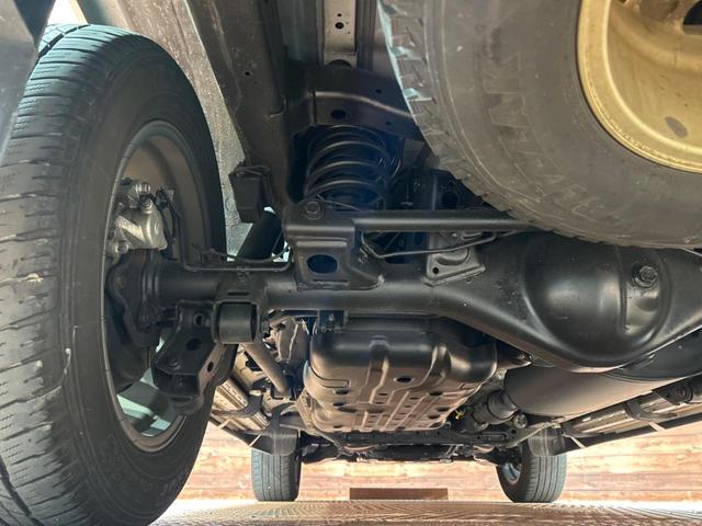 ランドクルーザープラド TX Lパッケージ サンルーフ モデリスタエアロ 7人乗り 純正9インチナビ付ディスプレイオーディオ 全周囲カメラ トヨタセーフティセンス ブラインドスポットモニター レーダークルーズ 禁煙車 ベージュ革シート(21枚目)