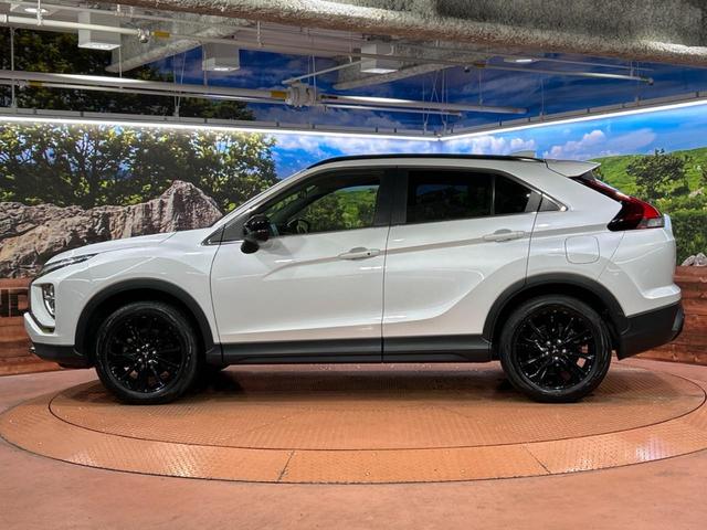 エクリプスクロス ブラックエディション サンルーフ 純正ナビ 全周囲カメラ 衝突被害軽減システム レーダークルーズ 禁煙車 電動リアゲート ハーフレザーシート 全席シートヒーター パワーシート コーナーセンサー スマートキー LEDヘッド(30枚目)