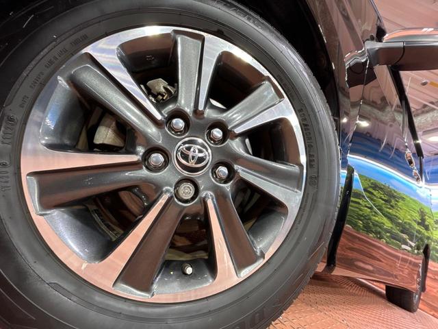 ヴォクシー ＺＳ　煌ＩＩ　両側電動スライドドア　純正９型ナビ　バックカメラ　セーフティセンス　禁煙車　リアオートエアコン　クルーズコントロール　ドライブレコーダー　ＥＴＣ　ＬＥＤヘッドライド　レーンキープ　オートライト（14枚目）