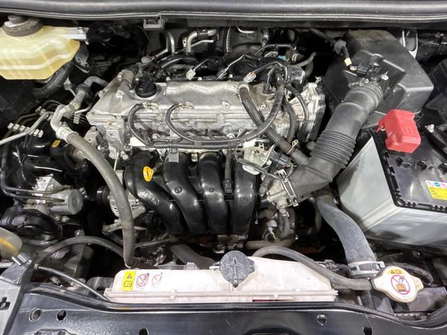 ヴォクシー ＺＳ　煌ＩＩ　両側電動スライドドア　純正９型ナビ　バックカメラ　セーフティセンス　禁煙車　リアオートエアコン　クルーズコントロール　ドライブレコーダー　ＥＴＣ　ＬＥＤヘッドライド　レーンキープ　オートライト（18枚目）