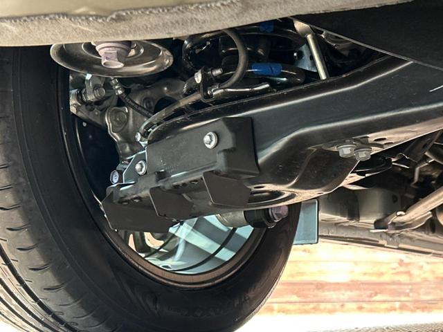 ヴェルファイアハイブリッド Z プレミア ツインムーンルーフ フリップダウンモニター 純正14型ナビ 全周囲カメラ セーフティセンス 100V電源 レーダークルーズ 禁煙車 両側パワースライドドア 電動リアゲート シートベンチレーション(20枚目)