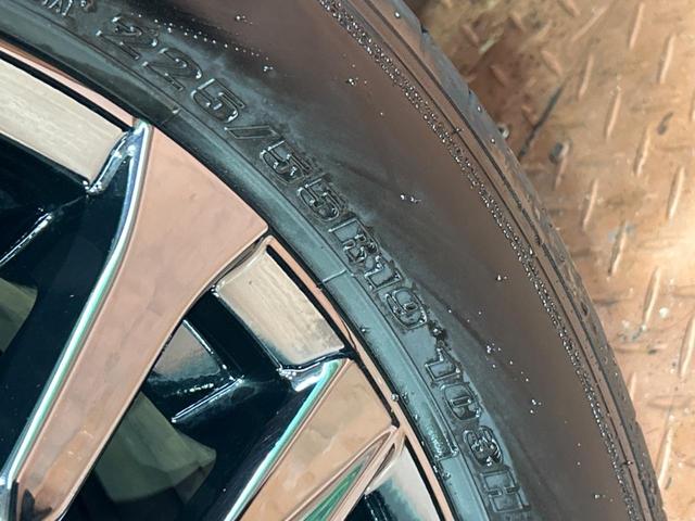 ヴェルファイアハイブリッド Z プレミア ツインムーンルーフ フリップダウンモニター 純正14型ナビ 全周囲カメラ セーフティセンス 100V電源 レーダークルーズ 禁煙車 両側パワースライドドア 電動リアゲート シートベンチレーション(22枚目)