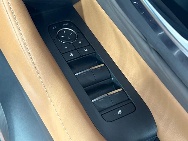 ヴェルファイアハイブリッド Z プレミア ツインムーンルーフ フリップダウンモニター 純正14型ナビ 全周囲カメラ セーフティセンス 100V電源 レーダークルーズ 禁煙車 両側パワースライドドア 電動リアゲート シートベンチレーション(48枚目)