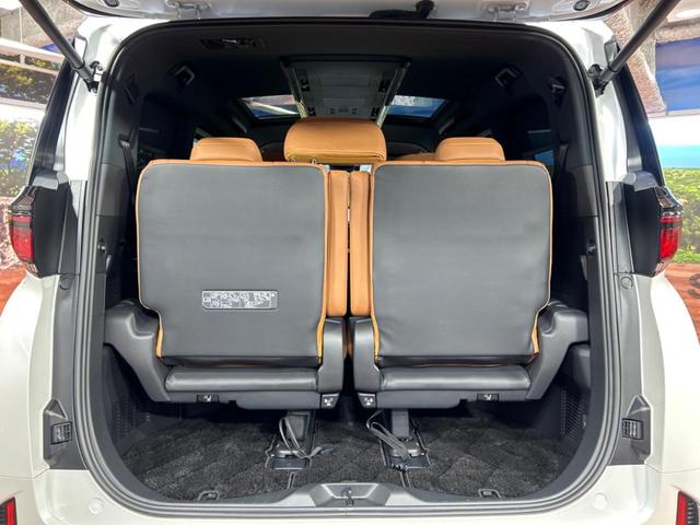 ヴェルファイアハイブリッド Z プレミア ツインムーンルーフ フリップダウンモニター 純正14型ナビ 全周囲カメラ セーフティセンス 100V電源 レーダークルーズ 禁煙車 両側パワースライドドア 電動リアゲート シートベンチレーション(50枚目)