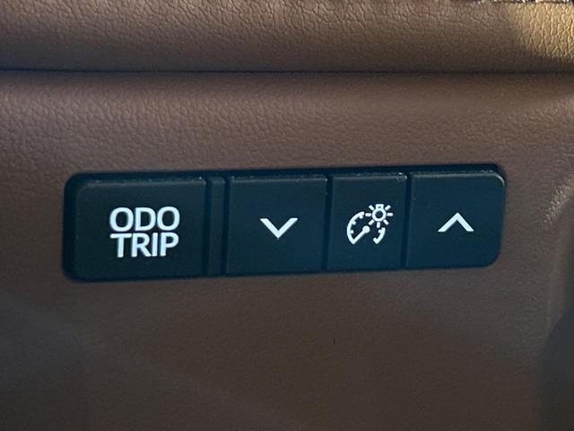 ヴェルファイアハイブリッド Z プレミア ツインムーンルーフ フリップダウンモニター 純正14型ナビ 全周囲カメラ セーフティセンス 100V電源 レーダークルーズ 禁煙車 両側パワースライドドア 電動リアゲート シートベンチレーション(79枚目)