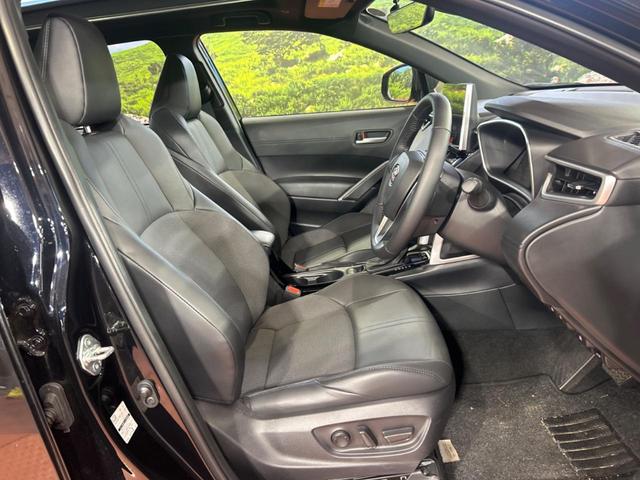 カローラクロス ハイブリッド Z 純正10.5型ナビ ガラスルーフ 全周囲カメラ 衝突被害軽減システム ブラインドスポットモニター レーダークルーズ 禁煙車 電動リアゲート ハーフレザーシート パワーシート ドラレコ シートヒーター(9枚目)