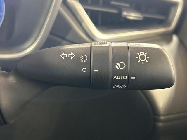 カローラクロス ハイブリッド Z 純正10.5型ナビ ガラスルーフ 全周囲カメラ 衝突被害軽減システム ブラインドスポットモニター レーダークルーズ 禁煙車 電動リアゲート ハーフレザーシート パワーシート ドラレコ シートヒーター(24枚目)