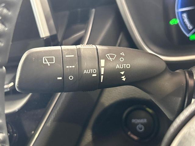 カローラクロス ハイブリッド Z 純正10.5型ナビ ガラスルーフ 全周囲カメラ 衝突被害軽減システム ブラインドスポットモニター レーダークルーズ 禁煙車 電動リアゲート ハーフレザーシート パワーシート ドラレコ シートヒーター(25枚目)