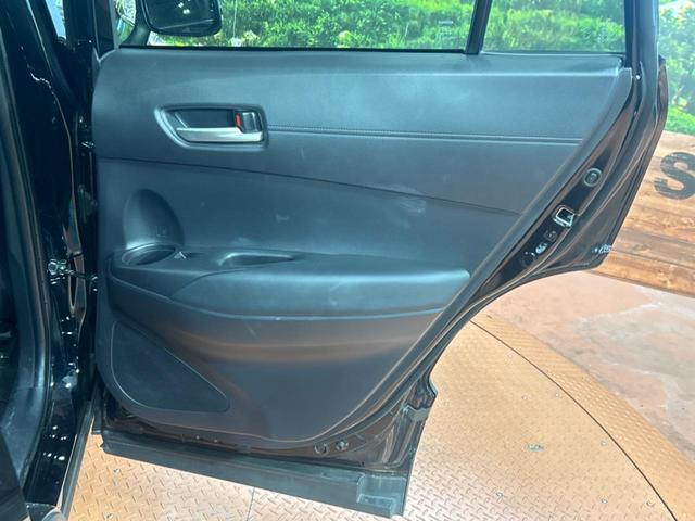 カローラクロス ハイブリッド Z 純正10.5型ナビ ガラスルーフ 全周囲カメラ 衝突被害軽減システム ブラインドスポットモニター レーダークルーズ 禁煙車 電動リアゲート ハーフレザーシート パワーシート ドラレコ シートヒーター(43枚目)