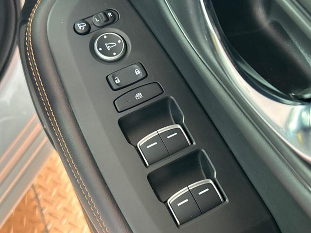 ZR-V e:HEV Z ホンダセンシング 全周囲カメラ レーダークルーズ 禁煙車 電動リアゲート レザーシート コーナーセンサー スマートキー LEDヘッド ETC2.0 オートハイビーム 車線逸脱警報(50枚目)