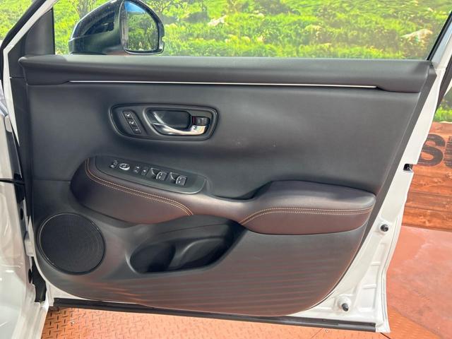 ZR-V e:HEV Z ホンダセンシング 全周囲カメラ レーダークルーズ 禁煙車 電動リアゲート レザーシート コーナーセンサー スマートキー LEDヘッド ETC2.0 オートハイビーム 車線逸脱警報(55枚目)