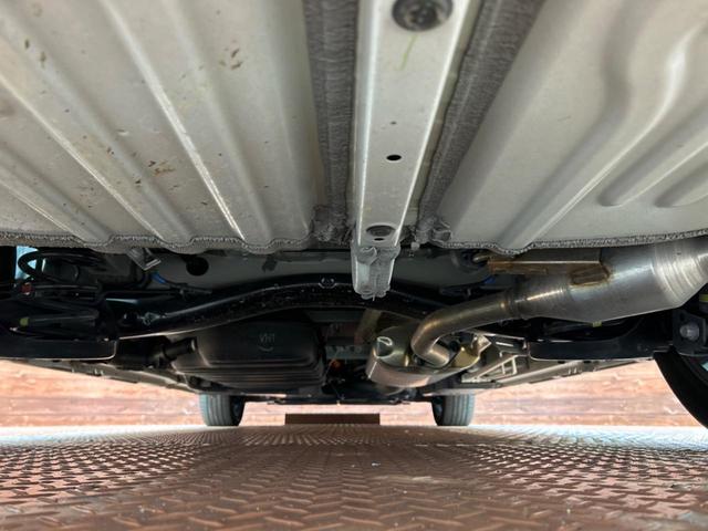 ノア ハイブリッドS-Z 純正10.5型ナビ 後席モニター 両側電動スライドドア 後席モニター バックカメラ 衝突被害軽減システム 100V電源 レーダークルーズ 禁煙車 電動リアゲート ドラレコ コーナーセンサー(20枚目)