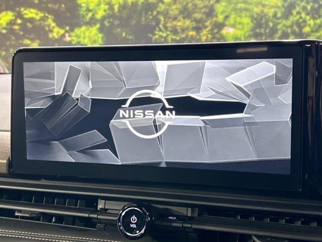 セレナ ｅ－パワー　ハイウェイスターＶ　純正１２型ナビ　後席モニター　ＡＷＩＮエアロ　両側電動スライドドア　全周囲カメラ　衝突被害軽減システム　レーダークルーズ　ブラインドスポットモニタ　禁煙車　コーナーセンサー　スマートキー　ＬＥＤヘッド（3枚目）