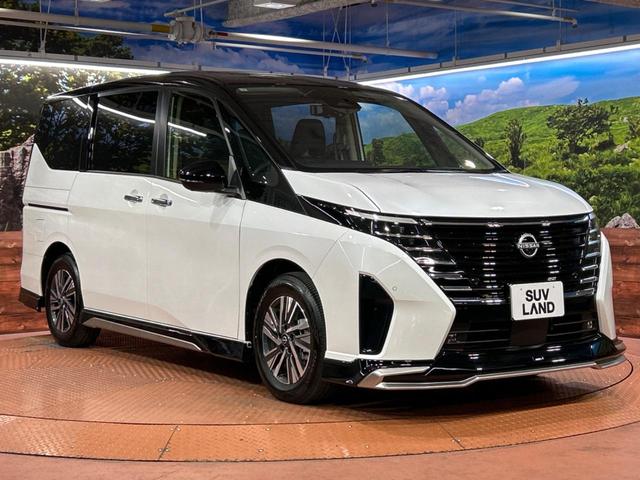 セレナ ｅ－パワー　ハイウェイスターＶ　純正１２型ナビ　後席モニター　ＡＷＩＮエアロ　両側電動スライドドア　全周囲カメラ　衝突被害軽減システム　レーダークルーズ　ブラインドスポットモニタ　禁煙車　コーナーセンサー　スマートキー　ＬＥＤヘッド（17枚目）