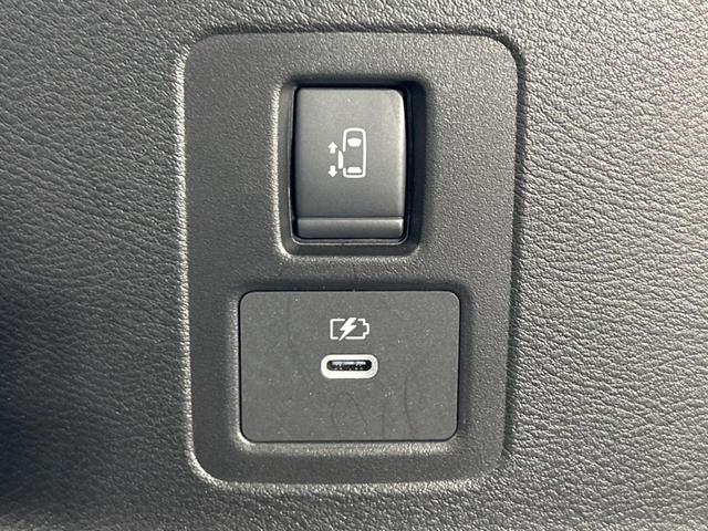 セレナ ｅ－パワー　ハイウェイスターＶ　純正１２型ナビ　後席モニター　ＡＷＩＮエアロ　両側電動スライドドア　全周囲カメラ　衝突被害軽減システム　レーダークルーズ　ブラインドスポットモニタ　禁煙車　コーナーセンサー　スマートキー　ＬＥＤヘッド（29枚目）