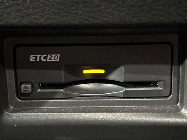 セレナ ｅ－パワー　ハイウェイスターＶ　純正１２型ナビ　後席モニター　ＡＷＩＮエアロ　両側電動スライドドア　全周囲カメラ　衝突被害軽減システム　レーダークルーズ　ブラインドスポットモニタ　禁煙車　コーナーセンサー　スマートキー　ＬＥＤヘッド（48枚目）