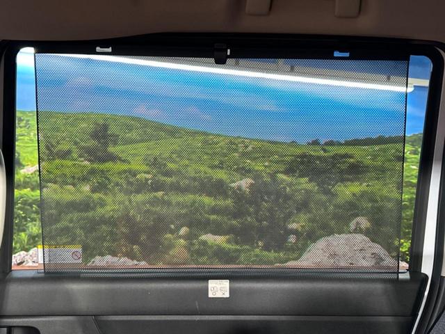 セレナ ｅ－パワー　ハイウェイスターＶ　純正１２型ナビ　後席モニター　ＡＷＩＮエアロ　両側電動スライドドア　全周囲カメラ　衝突被害軽減システム　レーダークルーズ　ブラインドスポットモニタ　禁煙車　コーナーセンサー　スマートキー　ＬＥＤヘッド（68枚目）