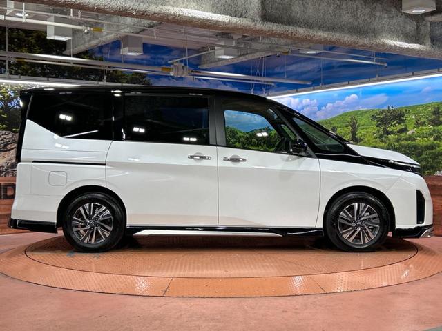 セレナ ｅ－パワー　ハイウェイスターＶ　純正１２型ナビ　後席モニター　ＡＷＩＮエアロ　両側電動スライドドア　全周囲カメラ　衝突被害軽減システム　レーダークルーズ　ブラインドスポットモニタ　禁煙車　コーナーセンサー　スマートキー　ＬＥＤヘッド（69枚目）